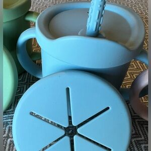 Silicone Sippy Cup with Lid - Blue